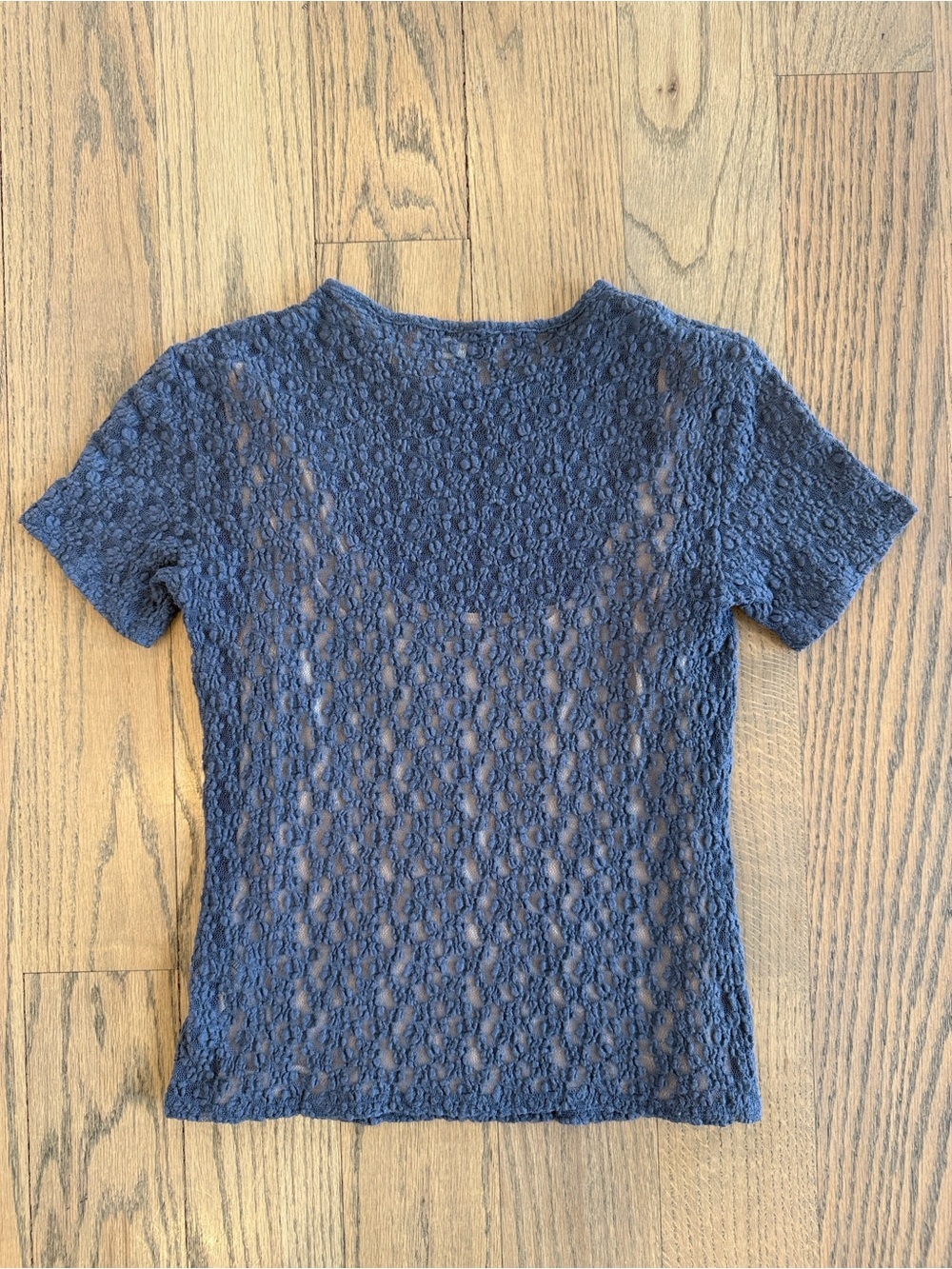 NWT VINCE Smocked Lace Blue Top Size X-Small - Picture 13 of 16